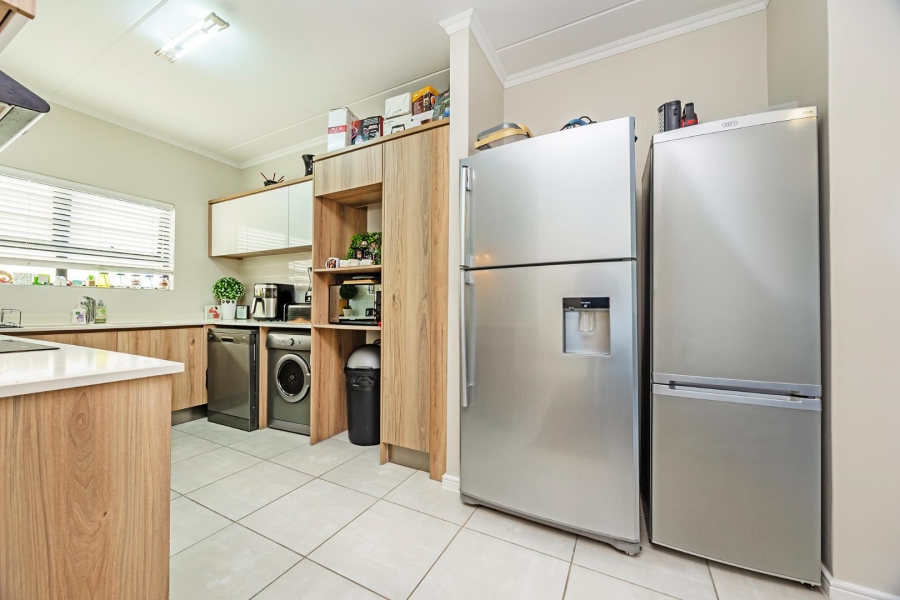 3 Bedroom Property for Sale in Richwood Western Cape